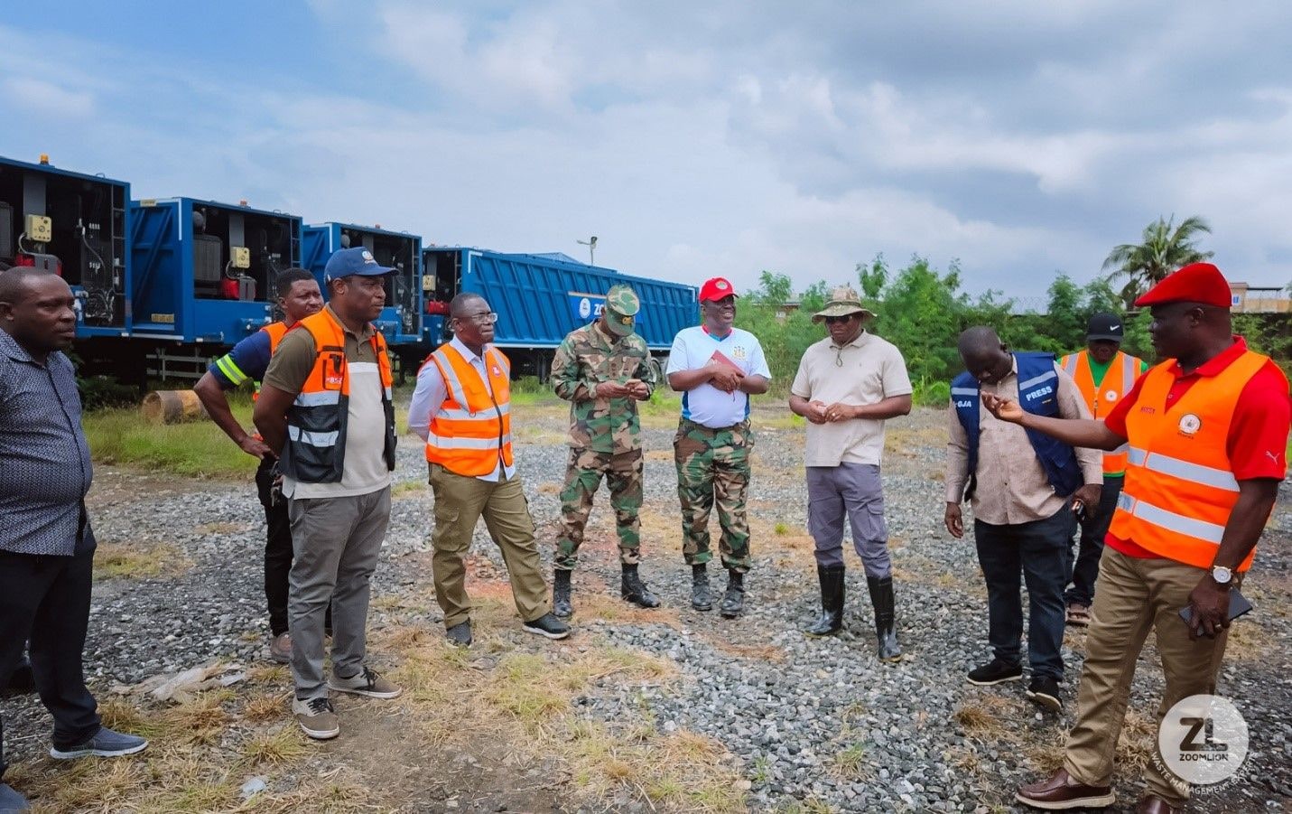  Defence Ministry mobilises Military, seeks Zoomlion's support for post-flood clean-up