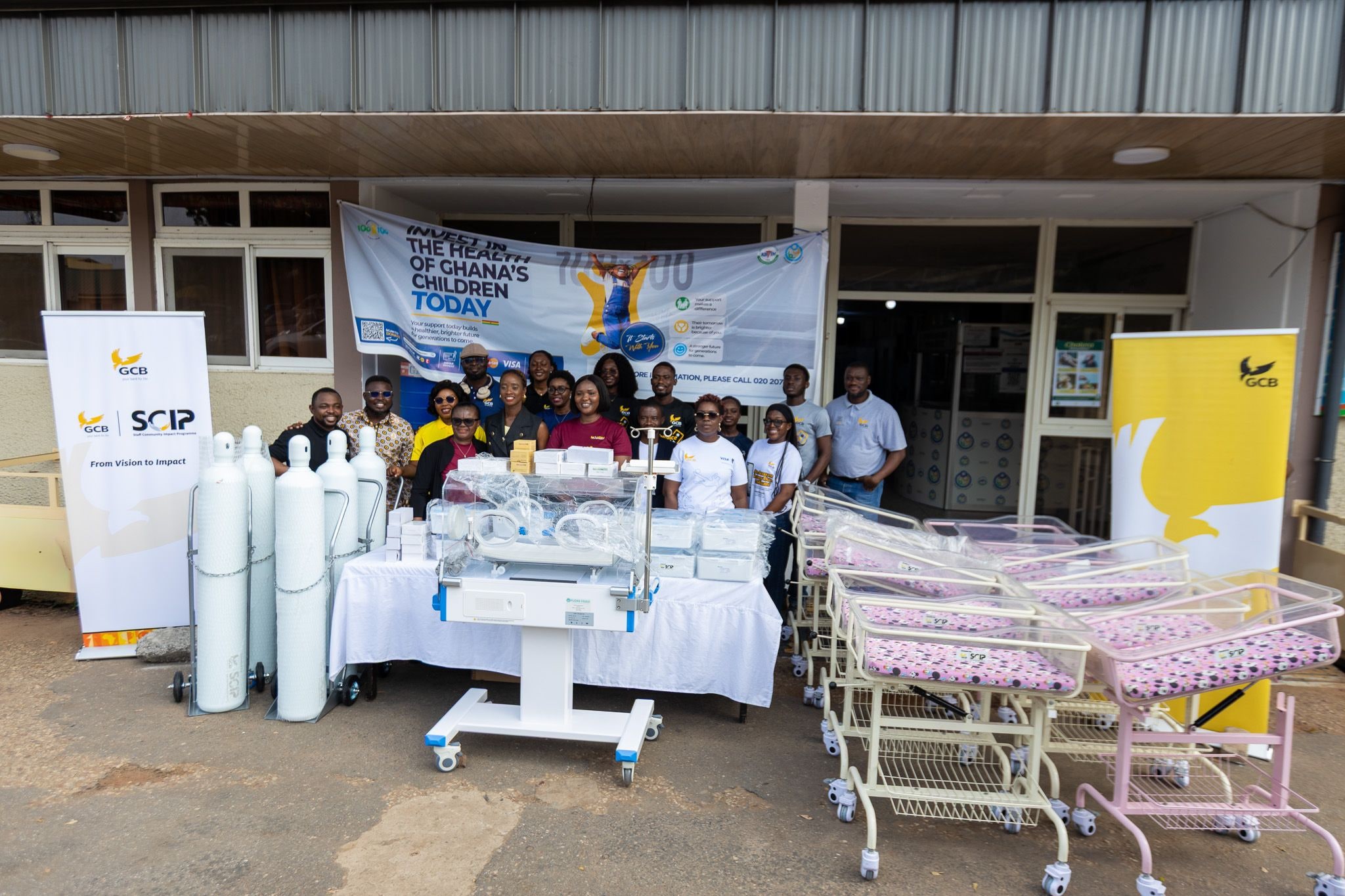 GCB Staff CSR: Employees donate incubator and medical equipment to Korle Bu NICU