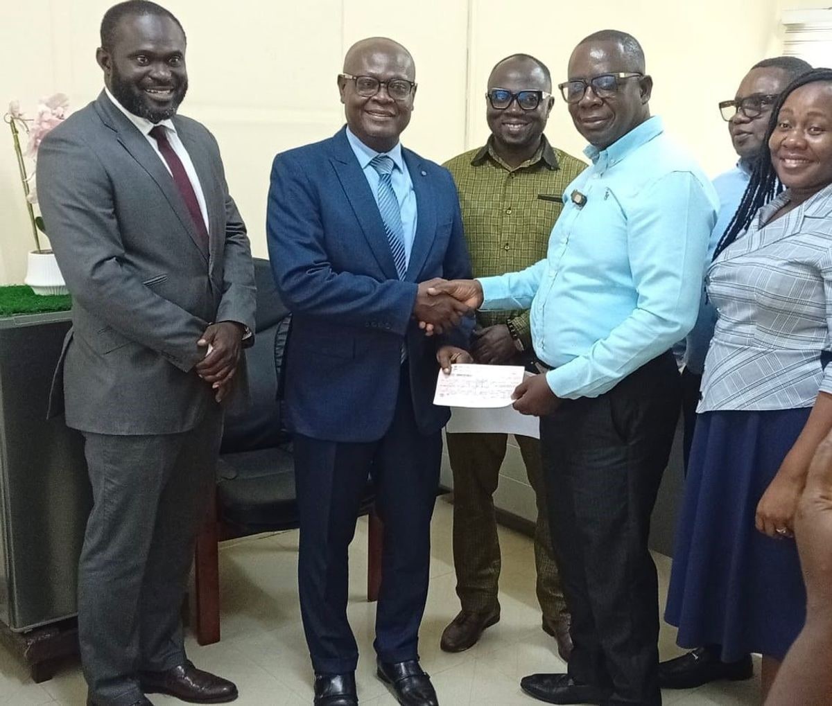 Priority Insurance settles GH¢1.32m flood claim for Central Regional Health Directorate