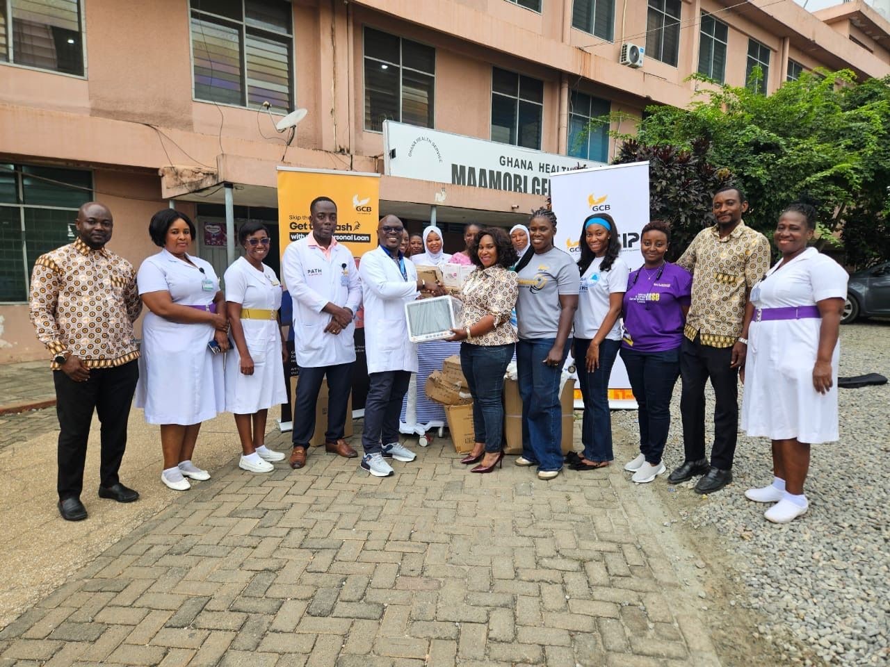 GCB Staff CSR: Employees support hospitals,schools and communities across Accra West