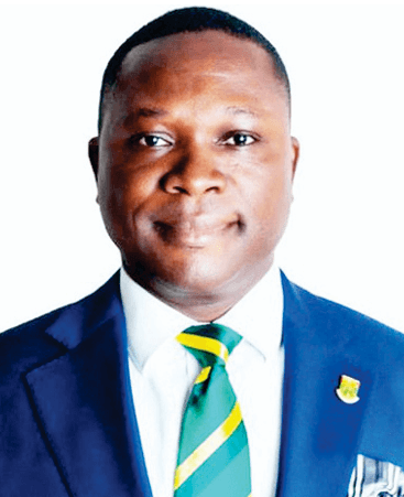 Chartered bankers to face mandatory annual CPD to retain status  