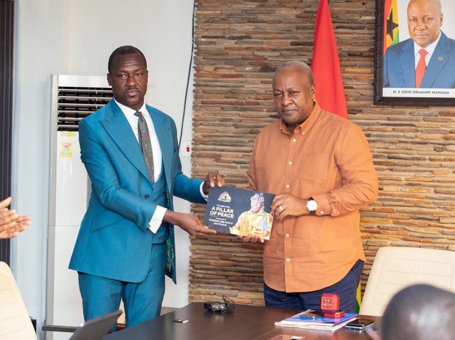 Mahama recognises Otumfuo’s role in IMF programme