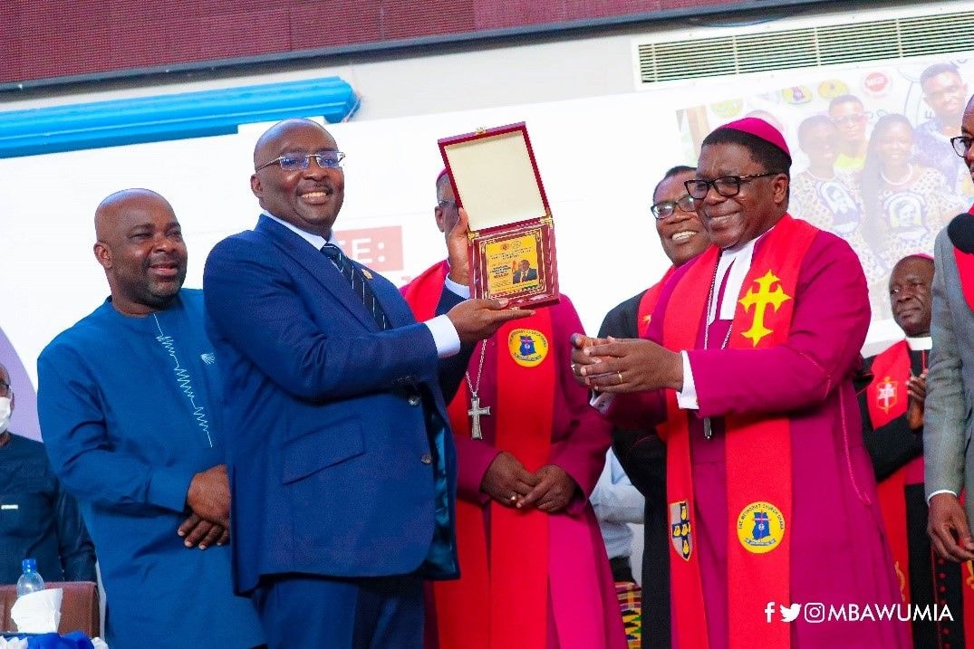 Ghana Card will be used to develop a credit system – Bawumia