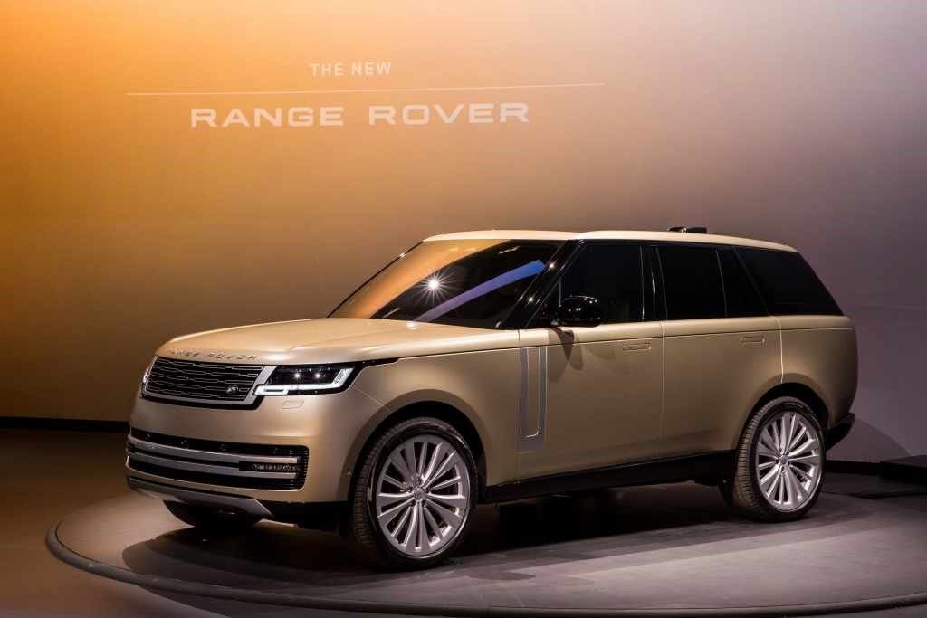 Land Rover Premiers the New Range Rover in Ghana 