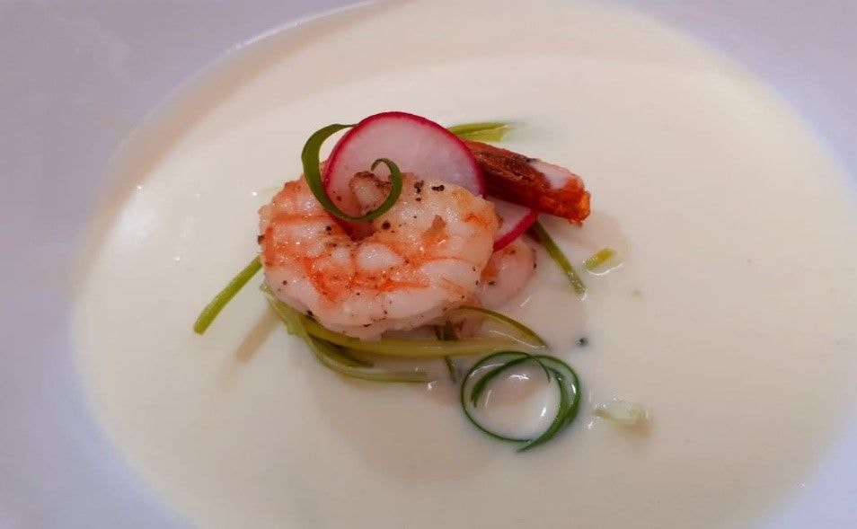 Recipes with Dainess Chef’s School: Chilled leek and potato soup with shrimp and fennel salad