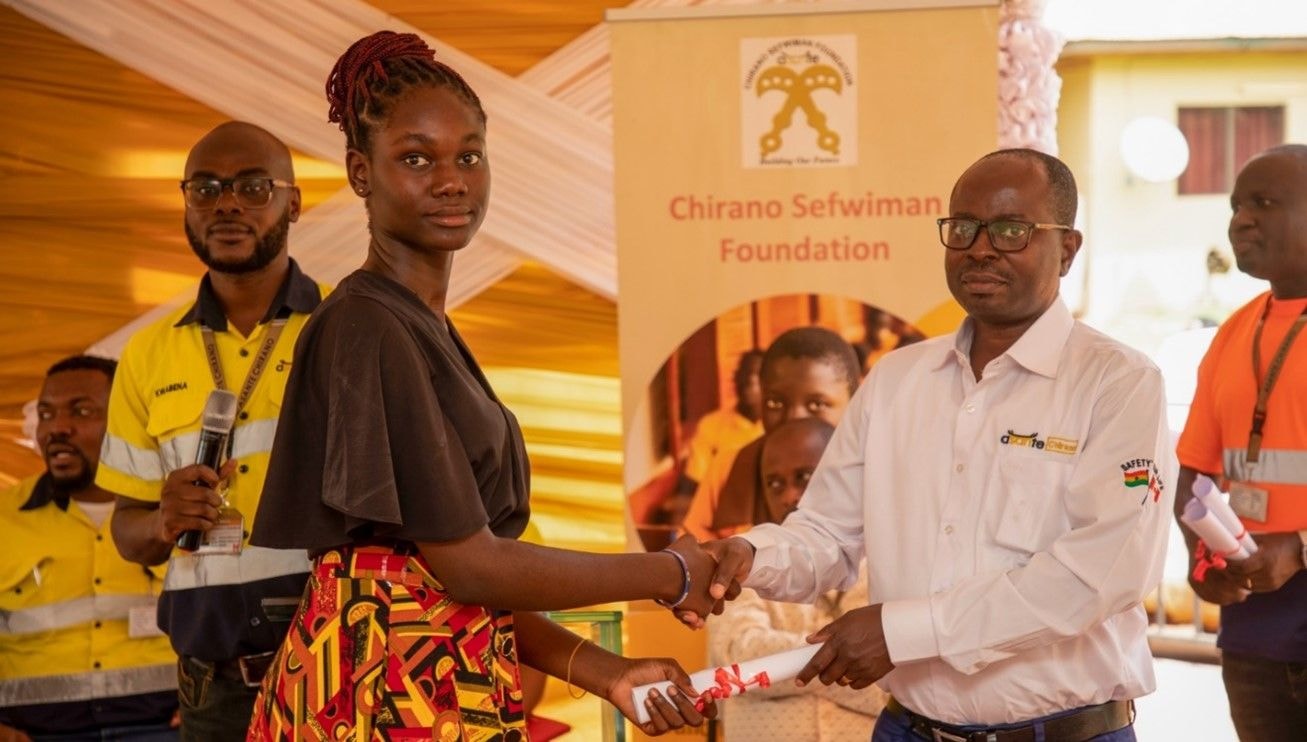 Chirano Gold Mines awards 53 students’ tertiary scholarships