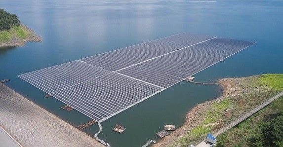 Sluggish pace of renewable energy development sparks concerns