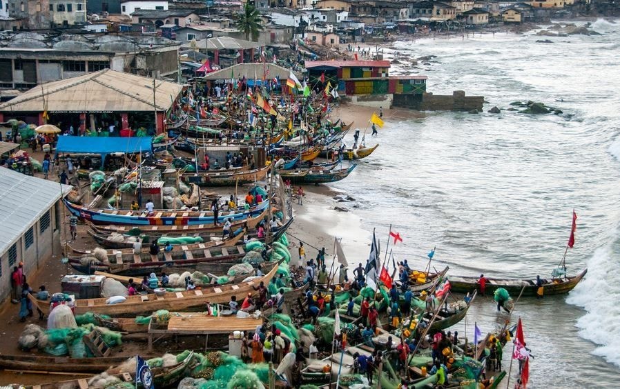 Illegal fishing gear still thrives despite ban