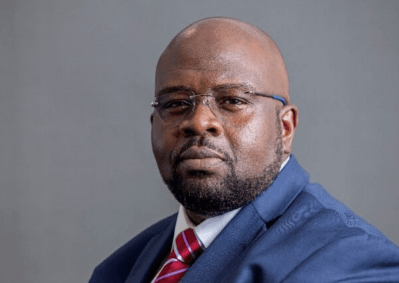 Enhancing customer experience through alternative banking channels