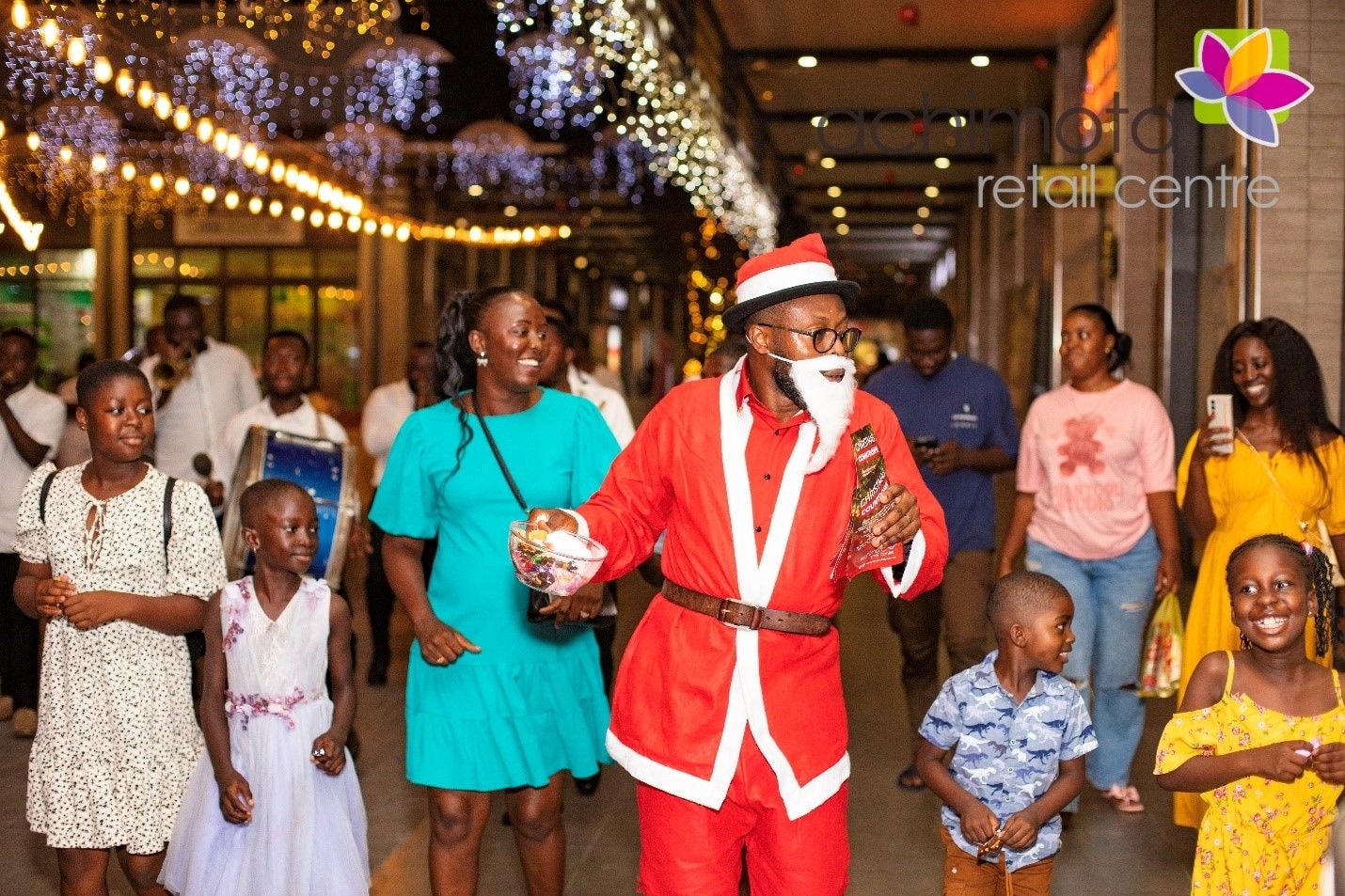 Santa crash-lands at Achimota Retail Centre