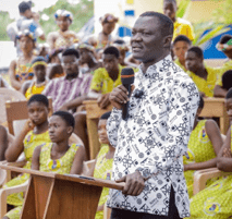 Victor Yaw Asante Foundation renovates ICT lab at Mamfe Methodist JHS