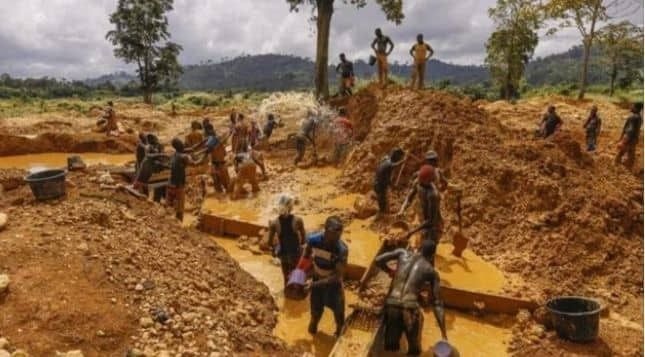 13 galamseyers arrested at Wassa Gyapa
