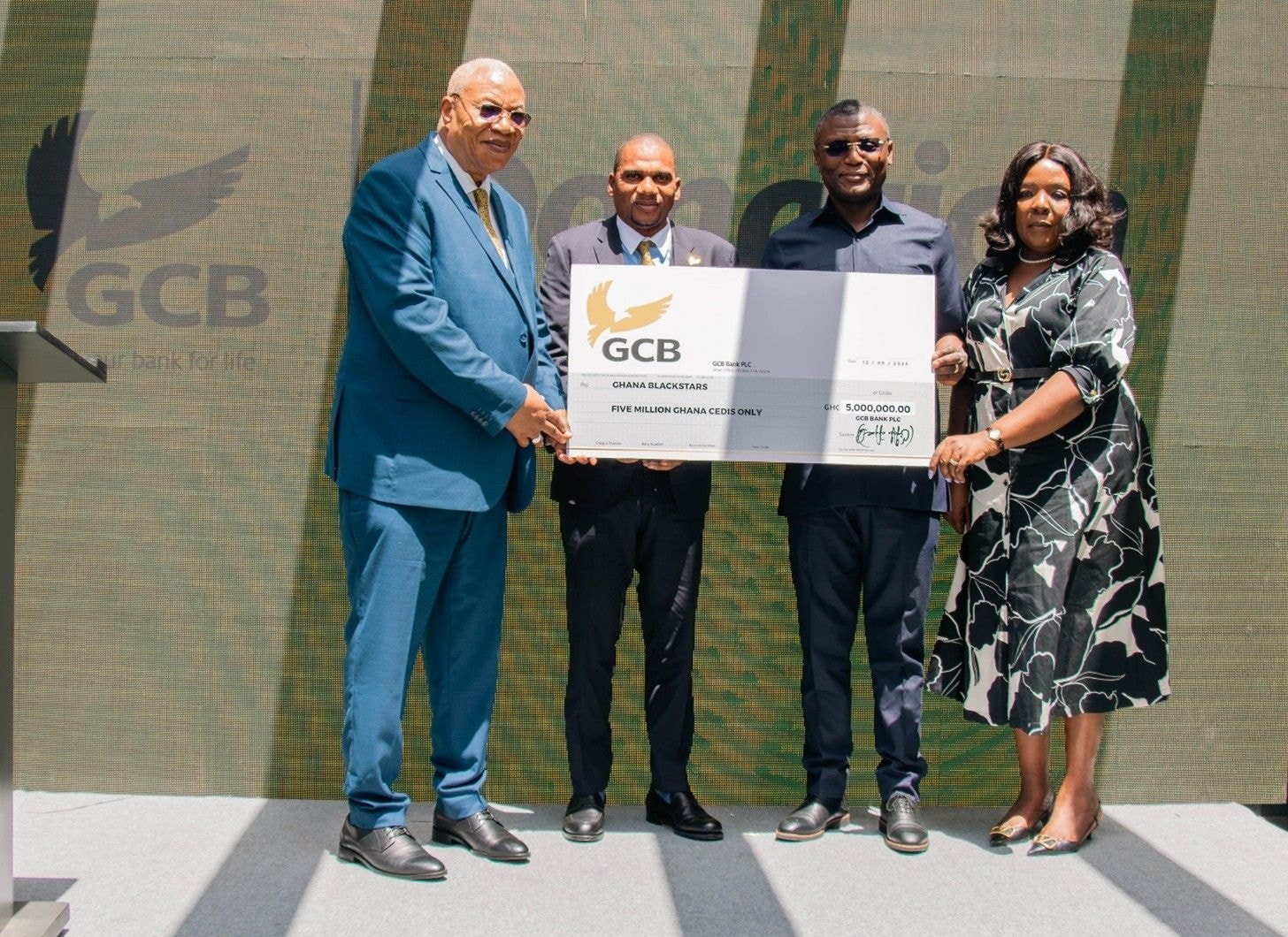 GCB Bank donates GHȼ5m in support of Black Stars