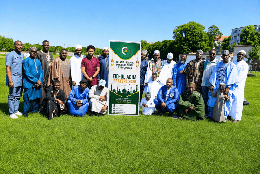 GIMA e.V. Berlin marks Eid-ul-Adha prayers at Tempelhofer Feld