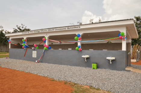 Shell retailer provides WC toilet facility for Ahinsan Prison after two decades   