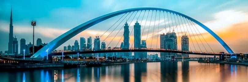 Explore the best of Dubai with Emirates and enjoy a complimentary hotel stay