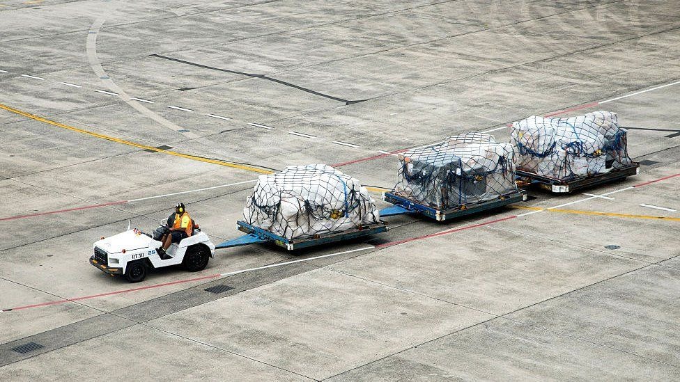How airlines will stop you losing your bags in the future