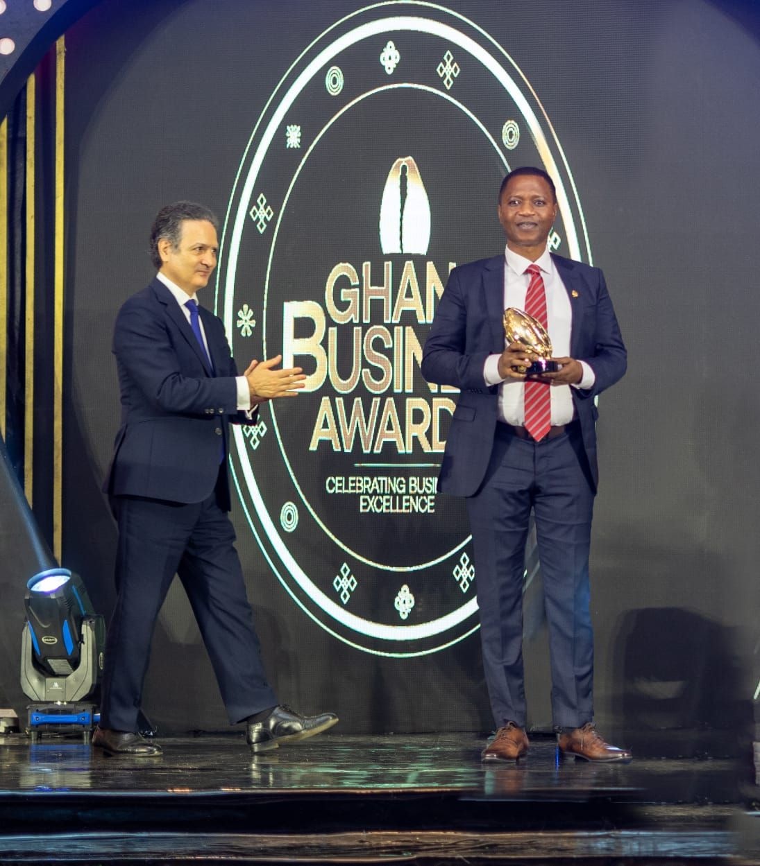 Ghana Link’s Executive Chairman wins Excellence In Business award…