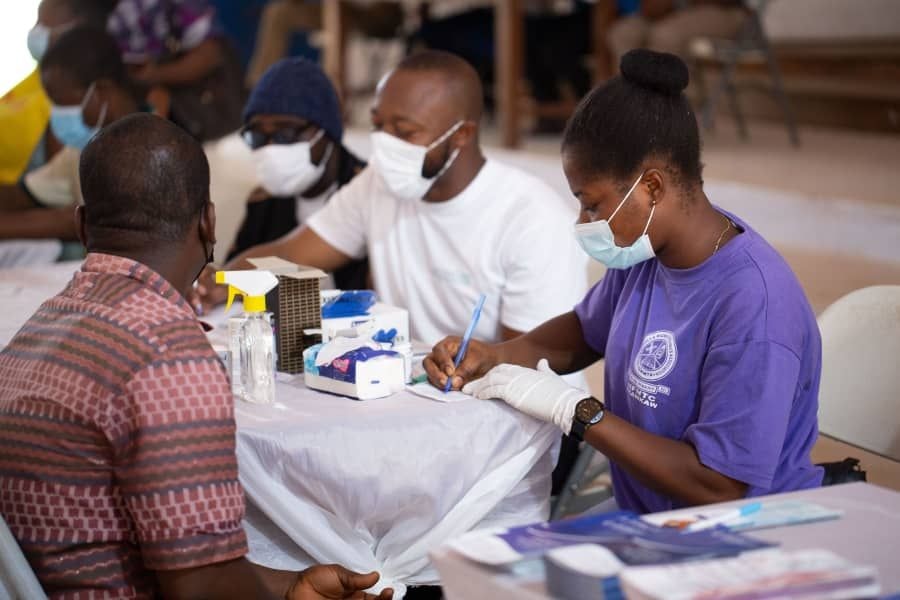 OAA 2001 organises health screening for teachers, others