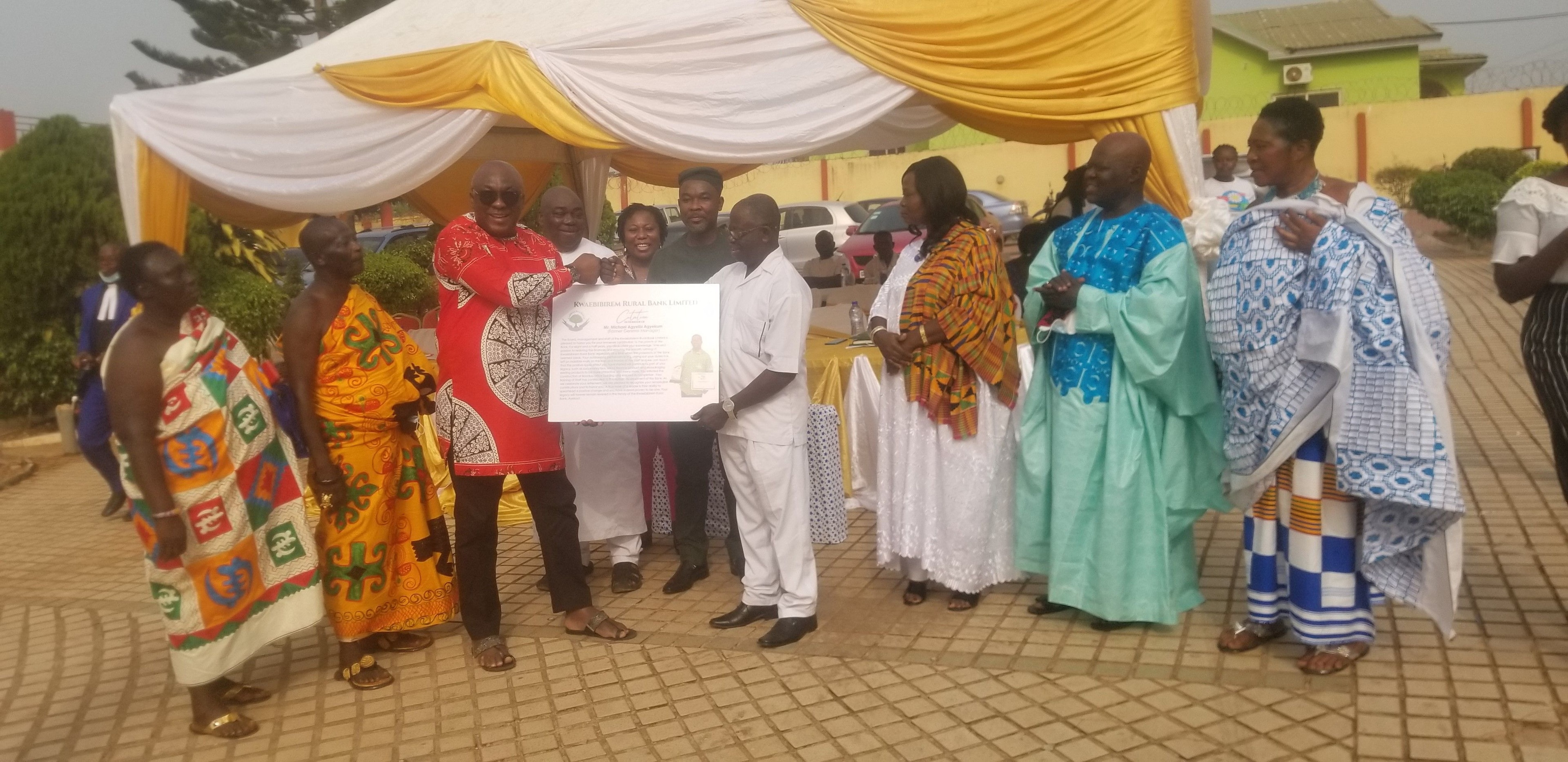 Kwaebibirem Rural Bank bids farewell to former General Manager