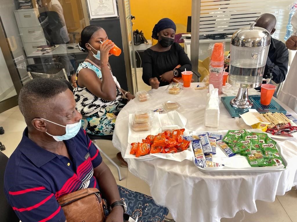 UMB dedicates Jubilee to customers, fetes them in branches
