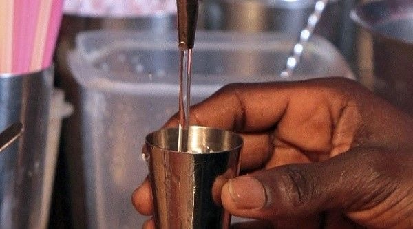 CanoeVibes: Why the smell of ‘Akpeteshie’ is difficult to shake off