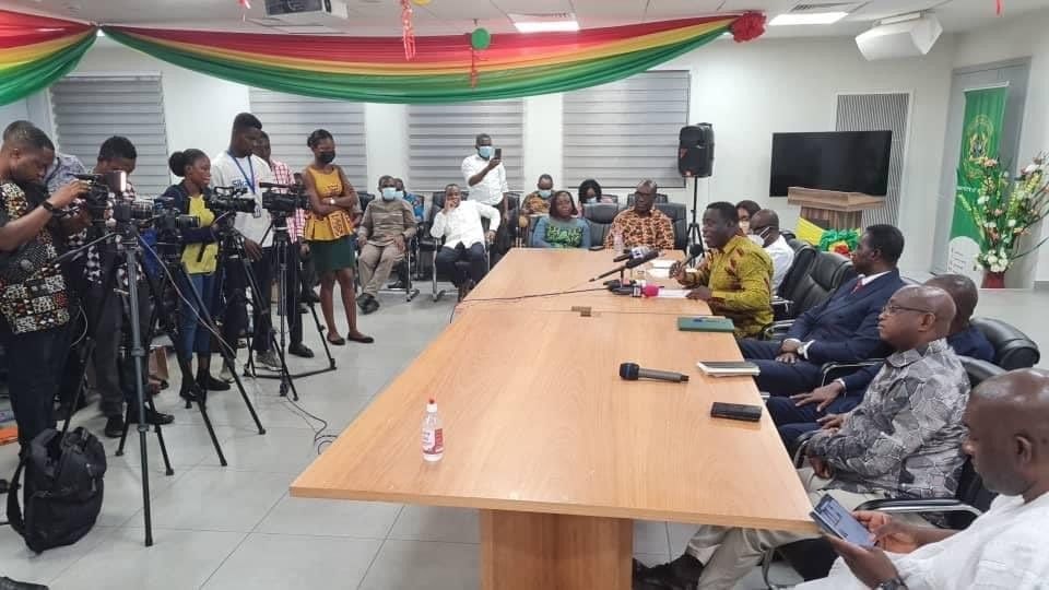 Pre-tertiary teachers accept 15% COLA, call off strike