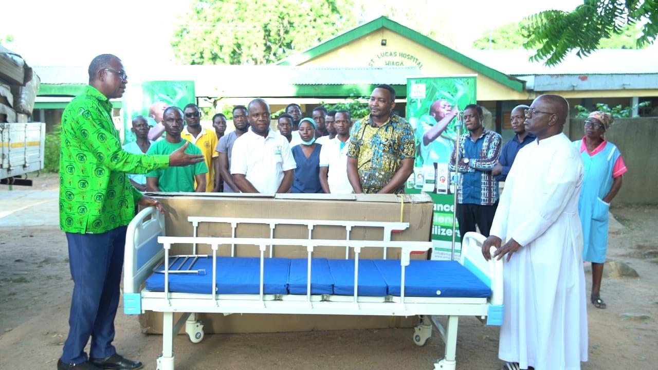 AMG supports St Lucas Hospital in Upper East with 50-bed donation