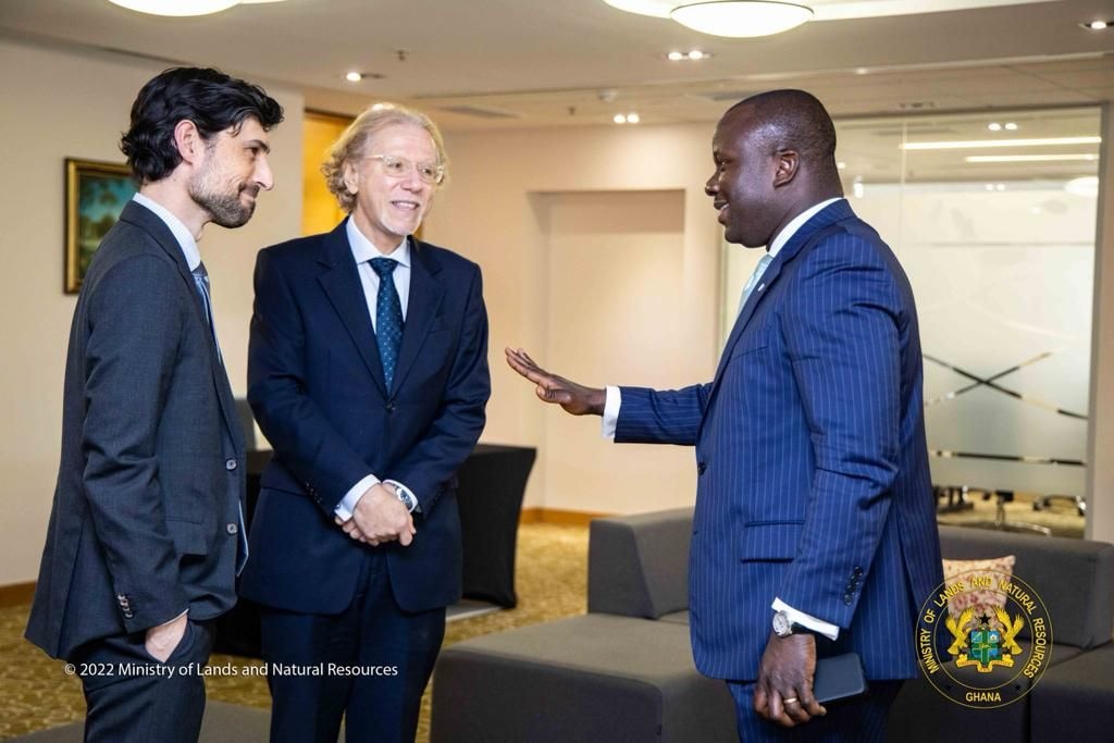 Lands Minister meets Cassius Mining over US$395m legal threat