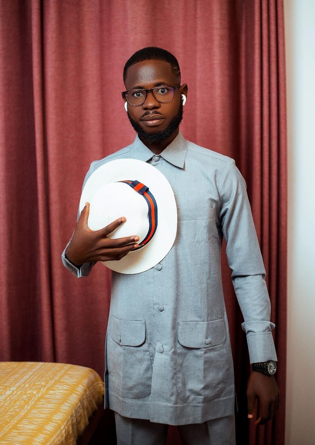 Leading the global fashion scene – Mr. Reo Fashion Home's rise to prominence