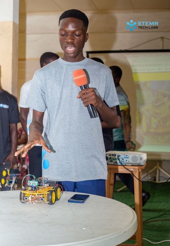 STEMR empowers underprivileged students in robotics