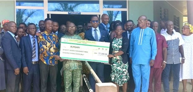 Odotobri Rural Bank offers scholarships to deserving students