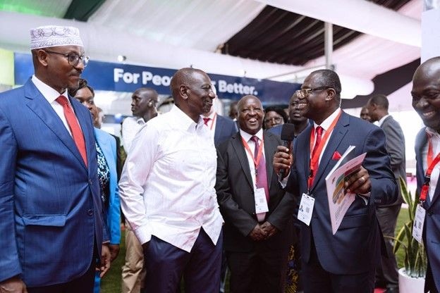Kenya’s President applauds Zoomlion