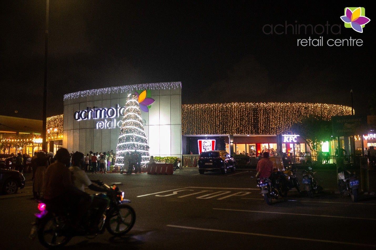 Achimota Retail Centre Lights up the Holiday Season