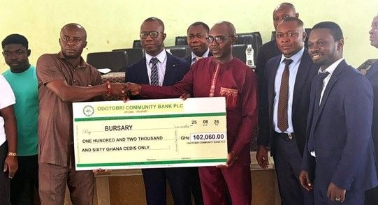 Odotobri Community Bank offers scholarships to 83 deserving students
