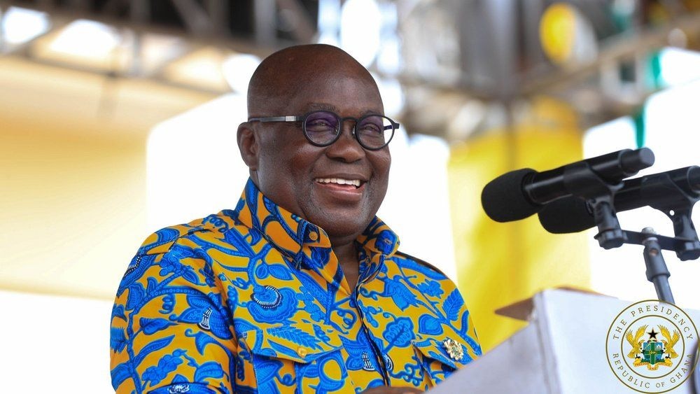 Presidency employs 361 personnel, 687 others