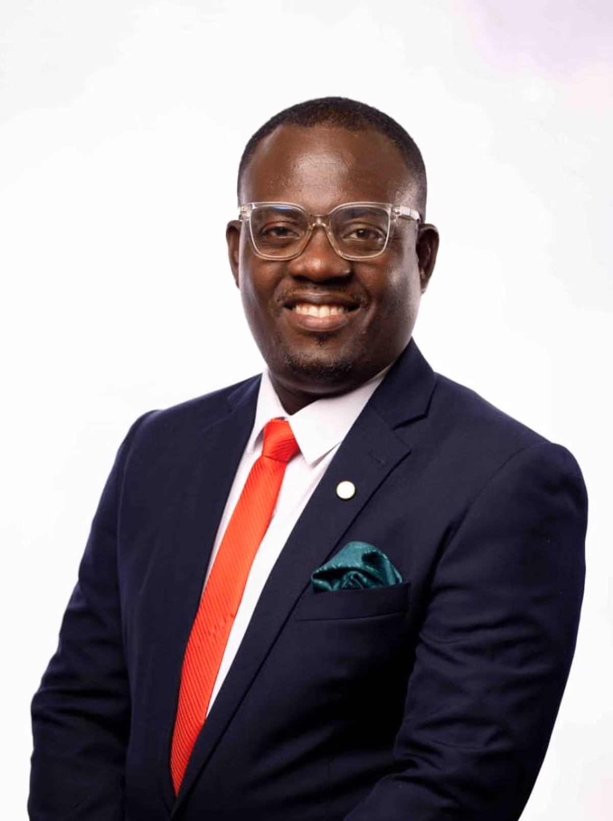 The Minister, the Board and the CEO: Who is actually in charge?