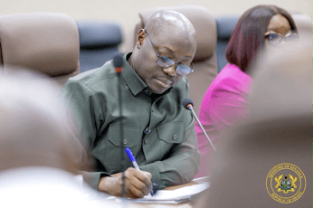 T-bill rates fall as DDEP yields climb