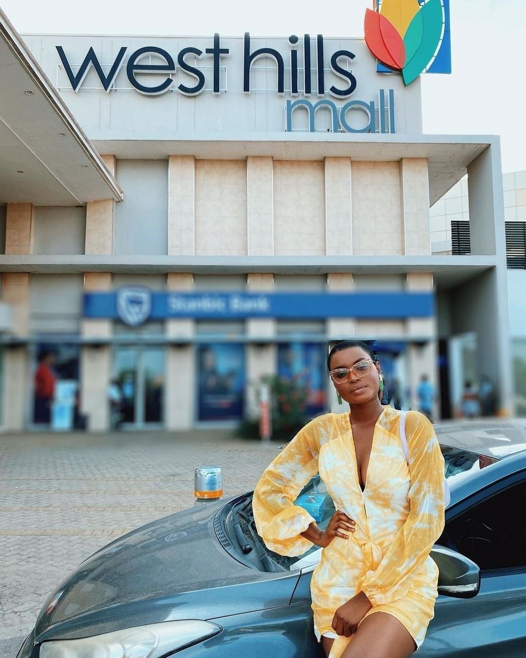 West Hills Mall Review of the Month with Roselyn Ashkar