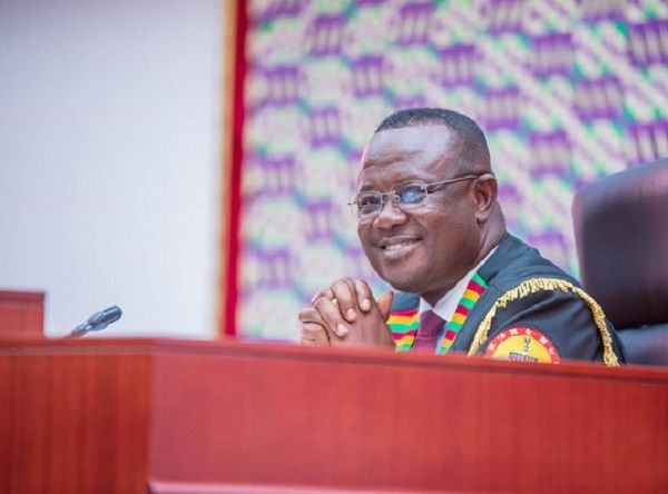 Parliament reverses decision to reject 2022 budget