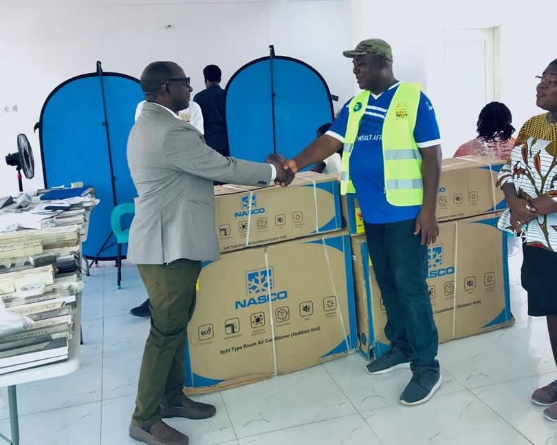 Toptech donates to La township