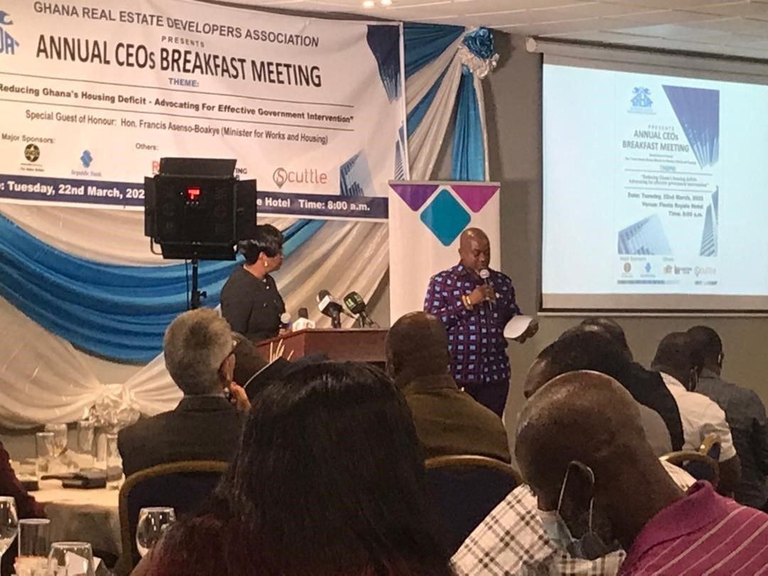 Real estate sector seeks cheap loans to deliver affordable housing