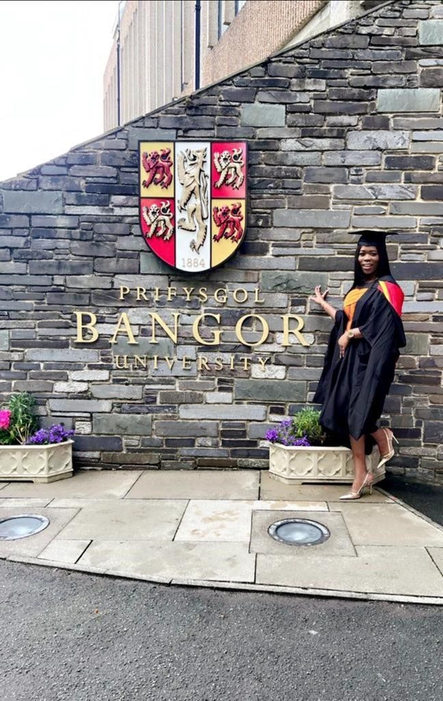 Linda Wayoe wins top award in Executive Chartered Banker MBA Programme