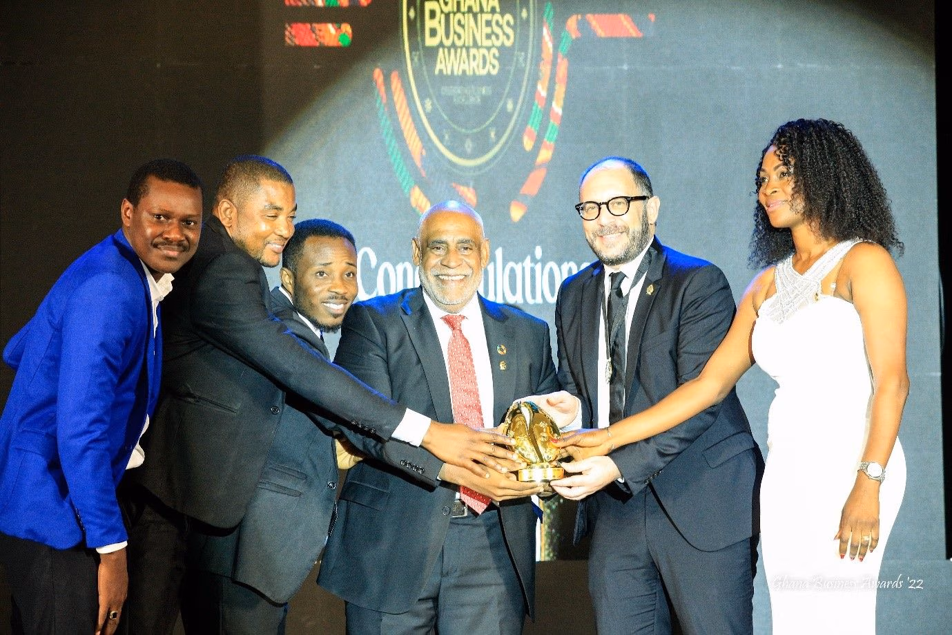 Advans wins Savings and Loans Company of the Year