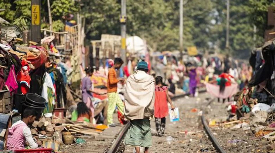 25 countries halved multidimensional poverty within 15yrs, but 1.1bn remain poor