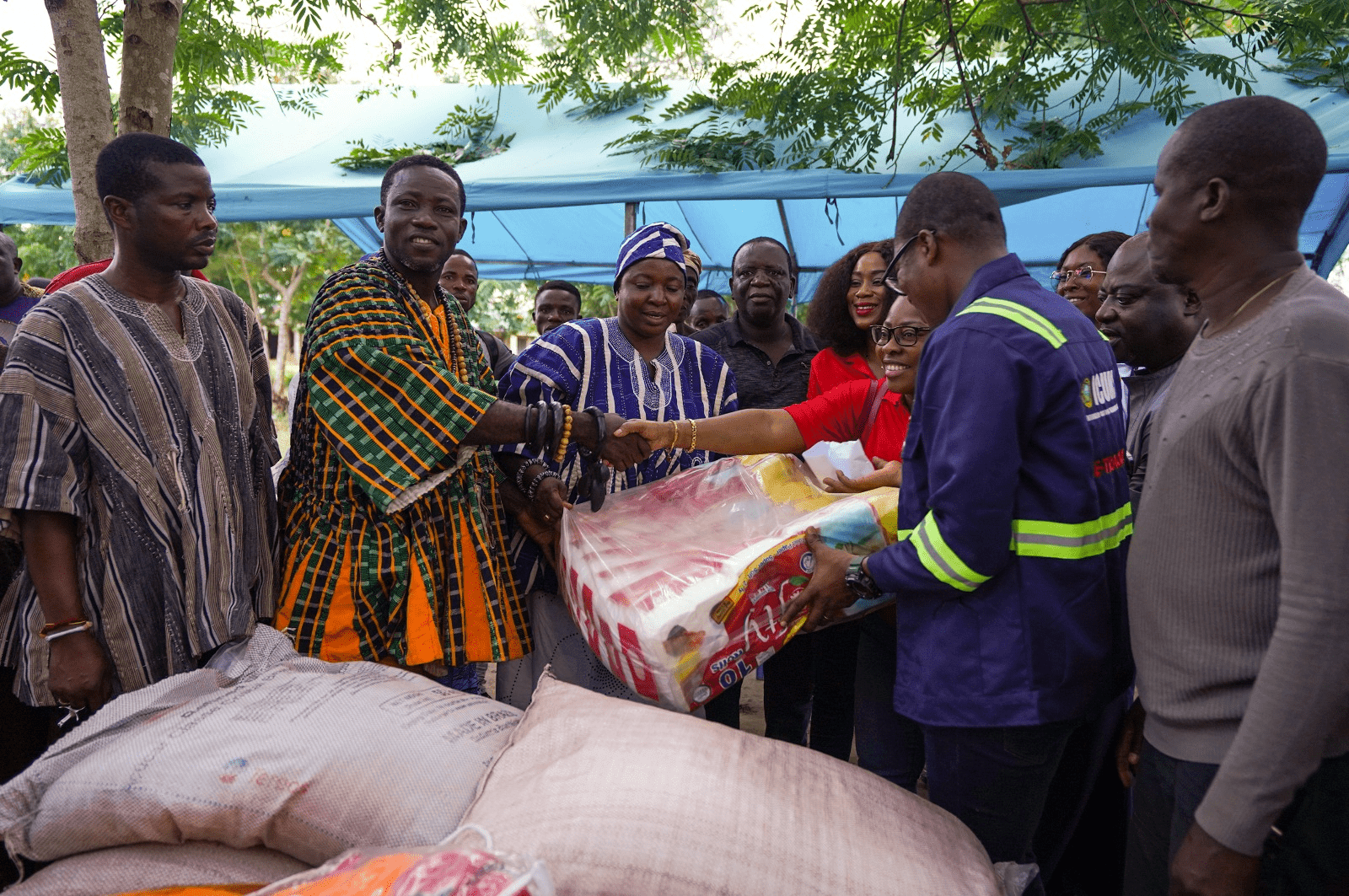 Ghana Link donates items and cash worth GH¢550,000 to flood victims