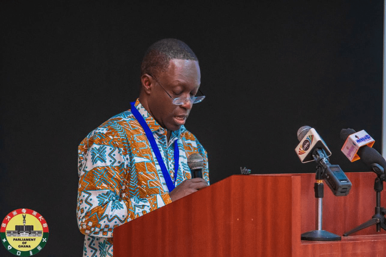 Parliament educates press corps on updated Standing Orders