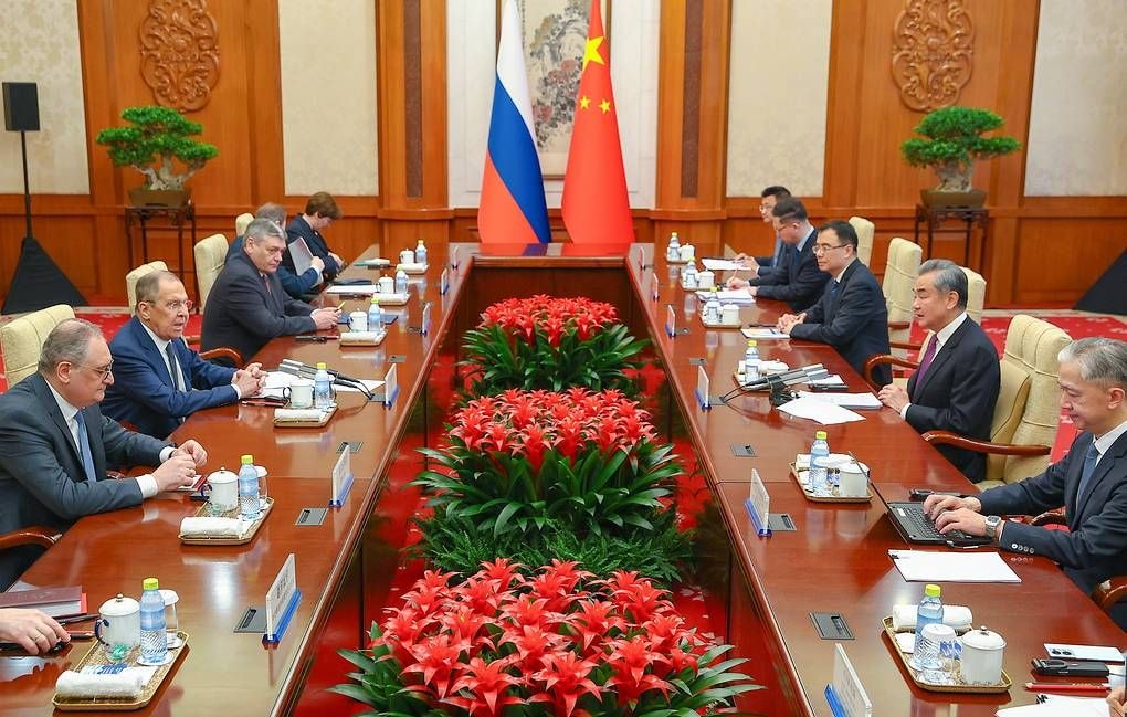 China and Russia stand for global governance reforms