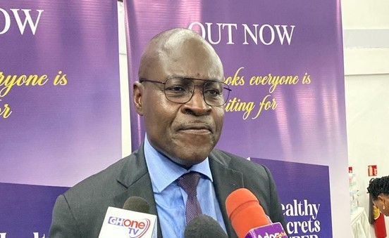 Prof. Alex Doodo launches two books on healthy secrets