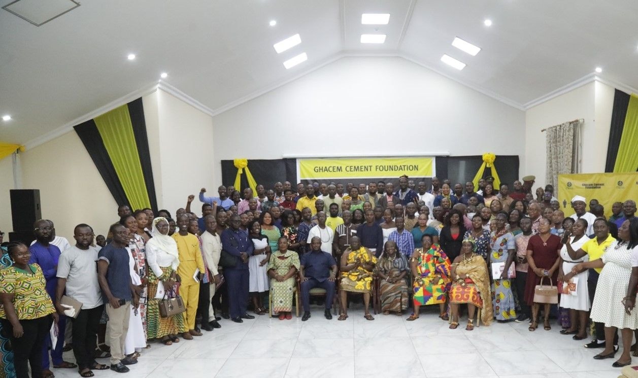 GHACEM Foundation gives 700,000 bags to support Education & Health
